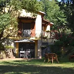 Freistehendes Haus Mit Garten Zur Alleinigen Nutzung By Interhome * אומברטידה